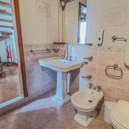 아파트 Degli Estensi - In Centro Storico Con Jacuzzi 페라라