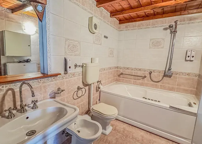 Degli Estensi - In Centro Storico Con Jacuzzi Apartmán Ferrara