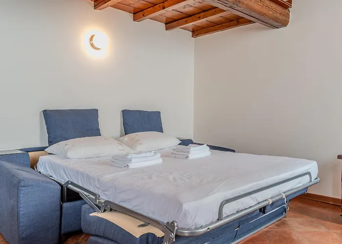 Degli Estensi - In Centro Storico Con Jacuzzi Apartmán *